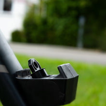 Laden Sie das Bild in den Galerie-Viewer, B-Ware I Kontaktschutz 3er Set für Bosch Intuvia + Nyon Fahrradcomputer  I Pin Abdeckung I E-Bike Schutzhüllen Set zum Schutz der Pins an Akku, Display und Bedieneinheit I Fahrradzubehör