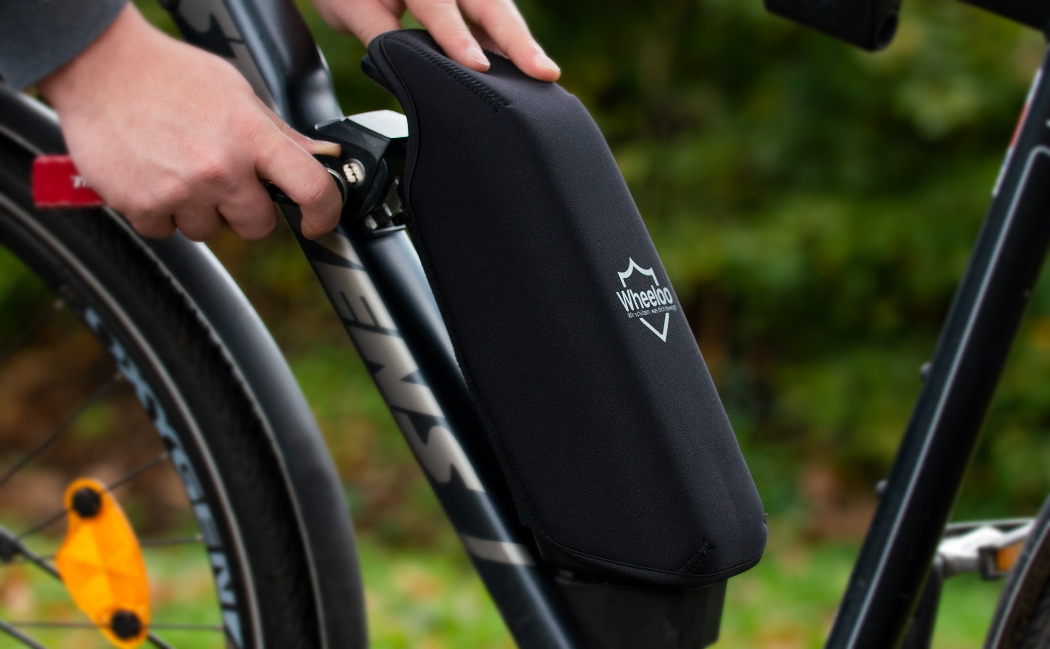 Akkuschutz für E-Bikes  Neopren Akkuschutz für Bosch Powerpack